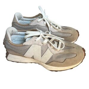 New Balance Bone 327 Kids Size 2